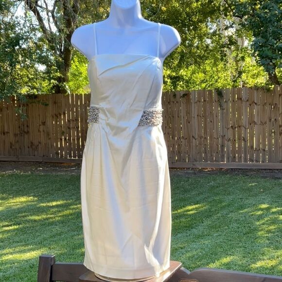 🔥 Take 50% OFF- Calvin Klein Embellished Dress, Size-10 - Picture 1 of 9